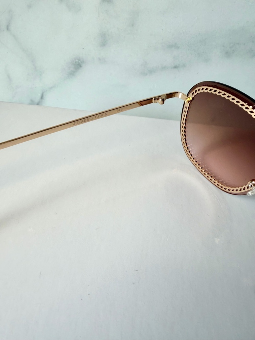 Quay Australia Jezabell Chain Sunglasses Gold Brown Rimless Round Women - Picture 5 of 9